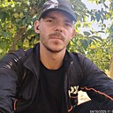 Знакомства: Артём, 26 лет, Славянск-на-Кубани