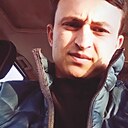 Знакомства: Aziz, 24 года, Астана
