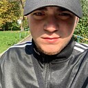 Знакомства: Денис, 23 года, Омск