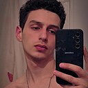 Знакомства: Арам, 21 год, Серпухов