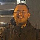 Знакомства: Денис, 22 года, Керчь