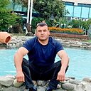 Знакомства: Руслан, 35 лет, Сургут