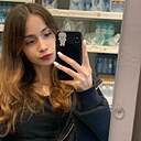 Знакомства: Виктория, 18 лет, Нижний Новгород