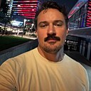 Знакомства: Андрей, 34 года, Москва