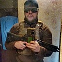 Знакомства: Виктор, 31 год, Братск