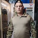 Знакомства: Виталий, 30 лет, Саратов