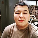 Знакомства: Лев, 23 года, Орск