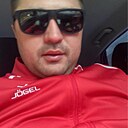 Знакомства: Денис, 33 года, Ясиноватая