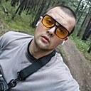 Знакомства: Антон, 23 года, Нерюнгри