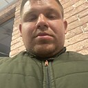 Знакомства: Игорь, 35 лет, Симферополь