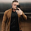 Знакомства: Александр, 32 года, Симферополь