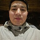 Знакомства: Alik, 27 лет, Геленджик