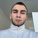 Знакомства: Макс, 23 года, Балахна