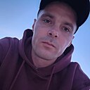 Знакомства: Андрей, 32 года, Челябинск