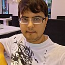 Знакомства: Виталик, 31 год, Новокубанск