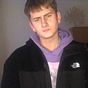 Знакомства: Максим, 22 года, Слоним