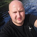 Знакомства: Сергей, 28 лет, Великий Новгород