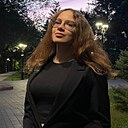 Знакомства: Valeria, 23 года, Новомосковск