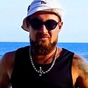 Знакомства: Максим, 35 лет, Ялта