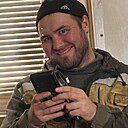 Знакомства: Артем, 45 лет, Губкинский