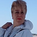 Знакомства: Лена, 43 года, Луганск
