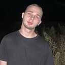 Знакомства: Макс, 21 год, Псков