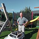 Знакомства: Саша, 68 лет, Минск