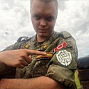 Знакомства: Максим, 24 года, Юрга