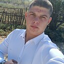 Знакомства: Никита, 22 года, Волгодонск