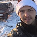 Знакомства: Фамилия, 33 года, Ялта