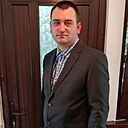 Знакомства: Valentin, 30 лет, Brașov