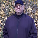 Знакомства: Евгений, 65 лет, Волжский