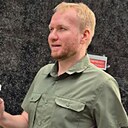 Знакомства: Антон, 37 лет, Москва