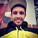Знакомства: Олег, 35 лет, Москва