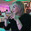Знакомства: Евгения, 45 лет, Екатеринбург