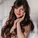 Знакомства: Агата, 19 лет, Саратов