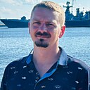 Знакомства: Александр, 35 лет, Нижний Тагил