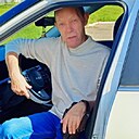 Знакомства: Олег, 61 год, Новочебоксарск