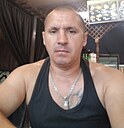 Знакомства: Ворон, 45 лет, Снежное