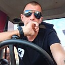 Знакомства: Максим, 27 лет, Луганск