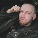 Знакомства: Валера, 32 года, Абакан