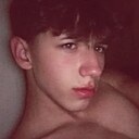 Знакомства: Максим, 21 год, Ставрополь