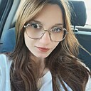 Знакомства: Настя, 19 лет, Слоним