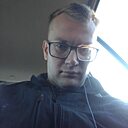 Знакомства: Виталий, 32 года, Калининград