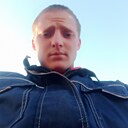 Знакомства: Данил, 21 год, Саракташ