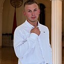 Знакомства: Максим, 28 лет, Барановичи