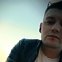 Знакомства: Виталий, 28 лет, Лесной