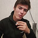 Знакомства: Артëм, 19 лет, Луганск