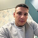 Знакомства: Александр, 32 года, Амвросиевка