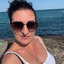 Знакомства: Виктория, 42 года, Южный